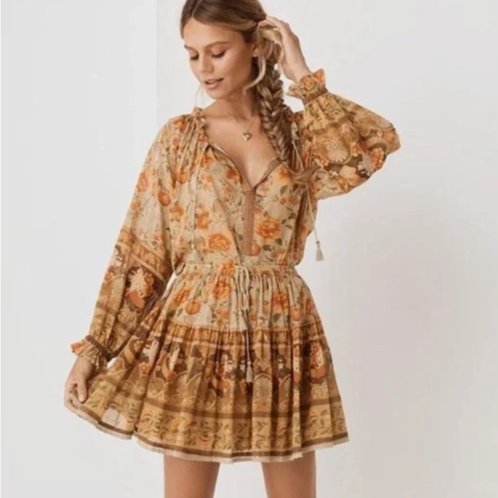 Spell & the Gypsy Collective ( Spell x Free People ) Seashell mini skirt